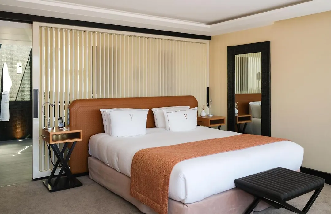 Five Seas By Inwood Hotels-1